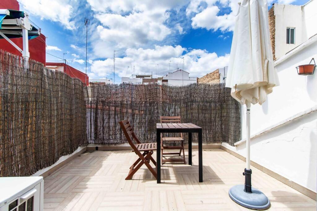 Estudio Para Parejas Con Terraza En La Playa Валенсія Екстер'єр фото